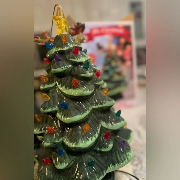 Mr. Christmas Animated Nostalgic Tree. 14.5” Tall. Like new. - Picture 6 of 13